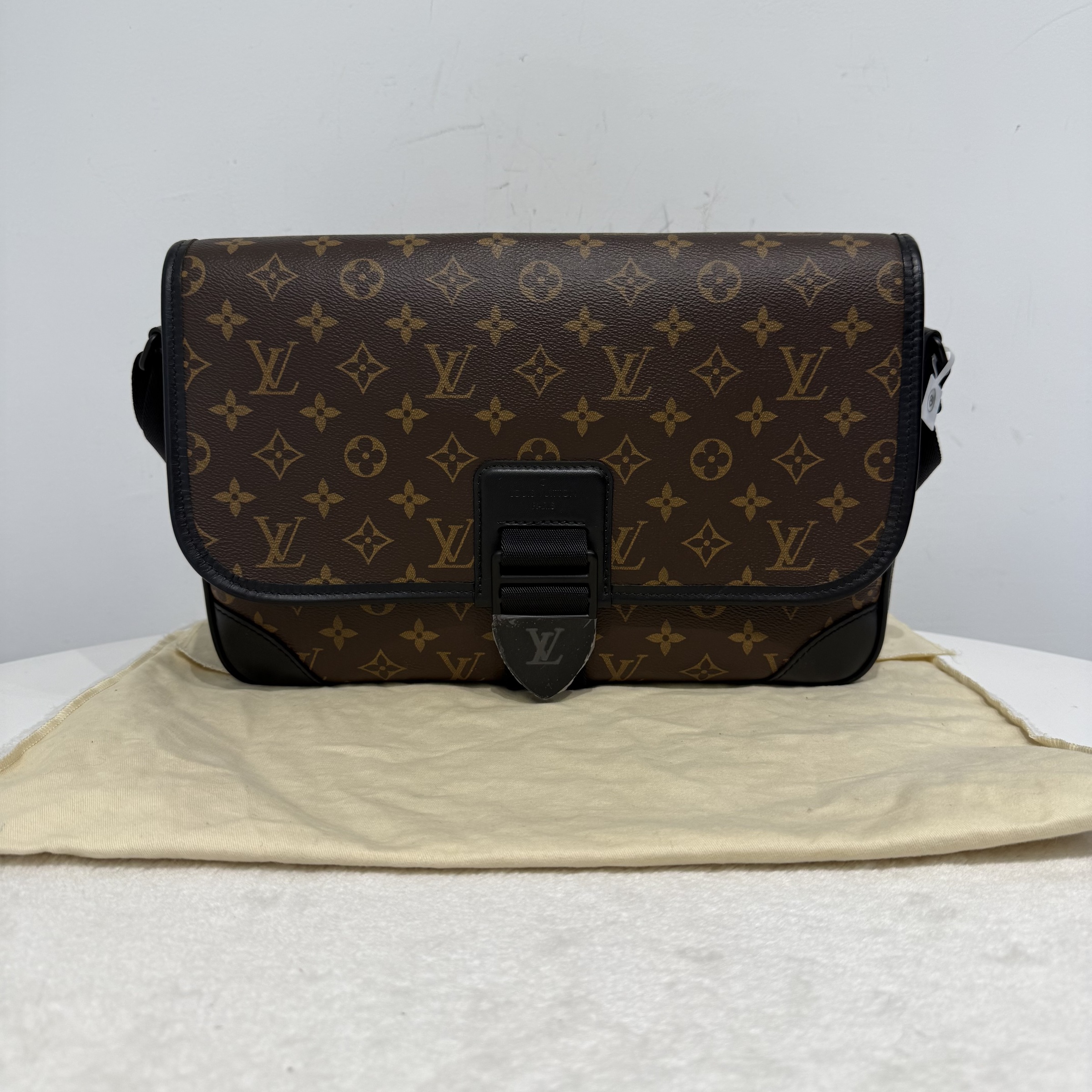 image_F98379E3-0676-4432-8598-7354A16F1DE9_1766137517