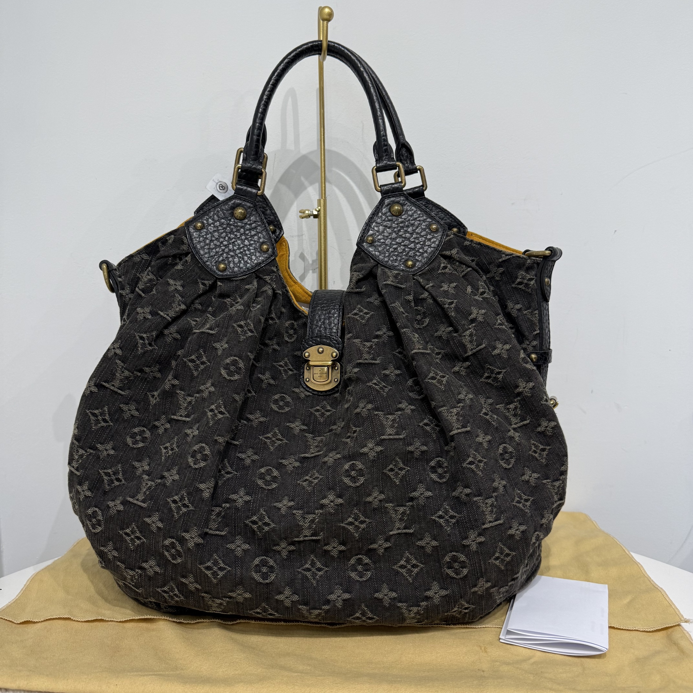 image_4C6103C1-38D5-401C-A891-1453D42C50CB_1766316766