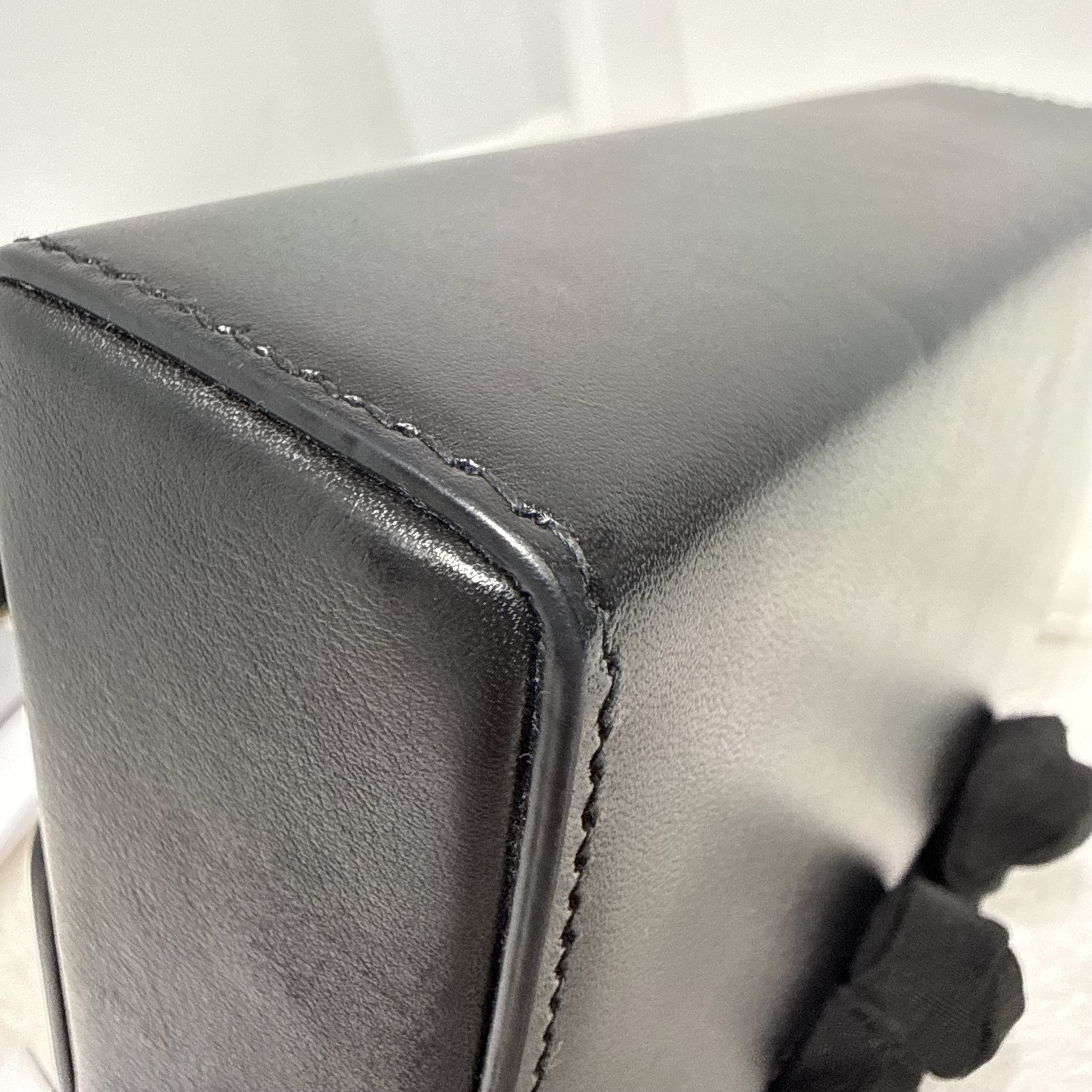 image_A699104F-D040-4CC4-BC56-982269E14AA5_1766316954