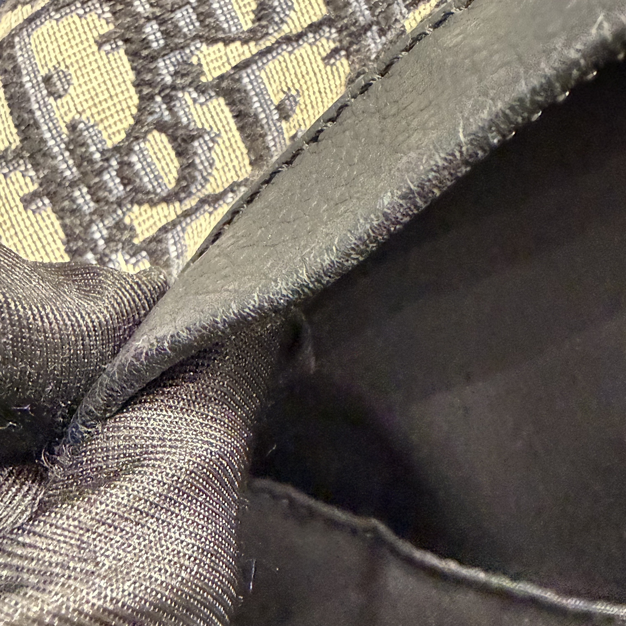 image_A7F44C09-F7DF-401E-82FC-5B6AFA827ADF_1766741328