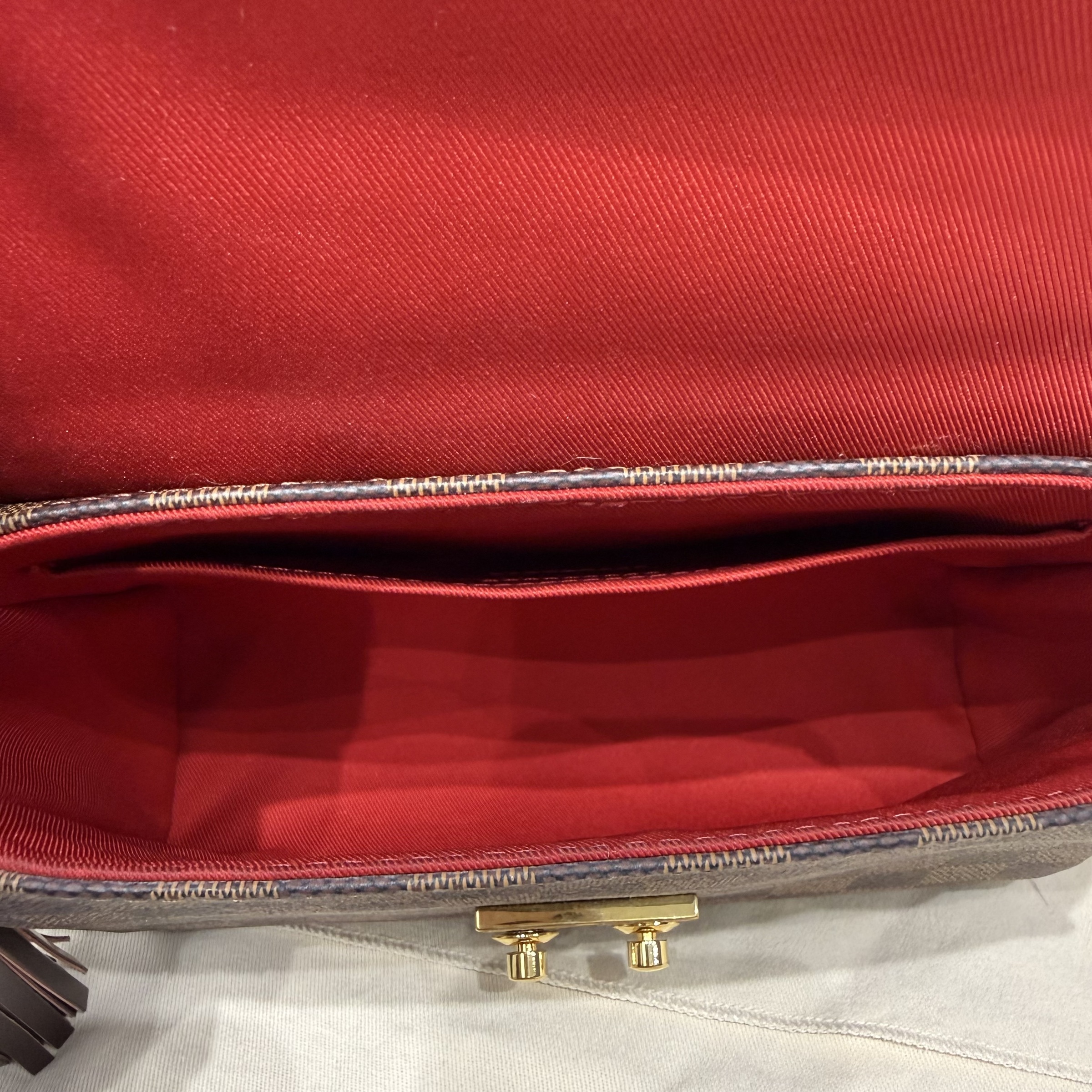 image_D9754462-FF4E-49D1-8CA3-D4F24DF97C10_1766755275