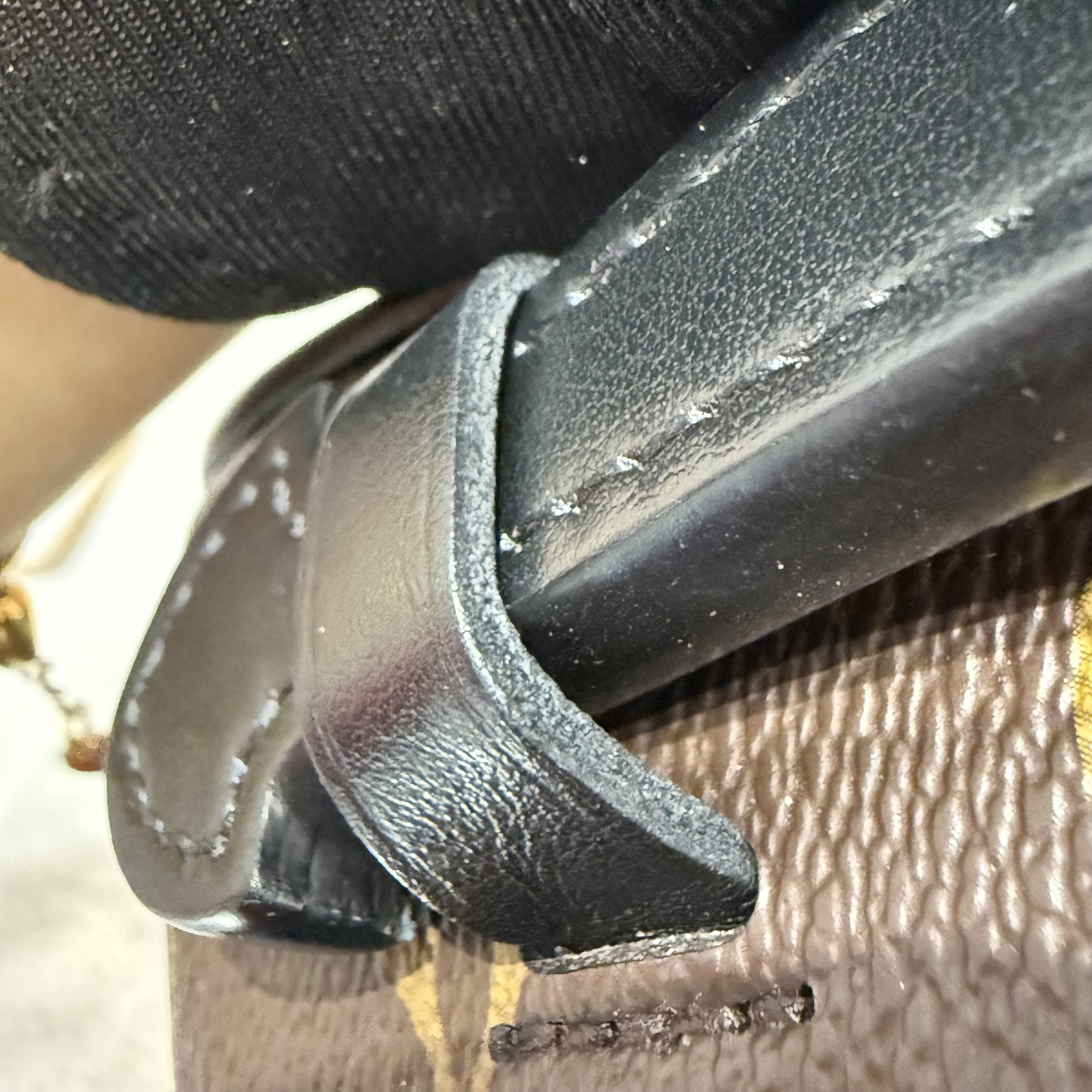 image_13727E20-E5E2-4A72-BF2E-B9FD1B7888C7_1767342572