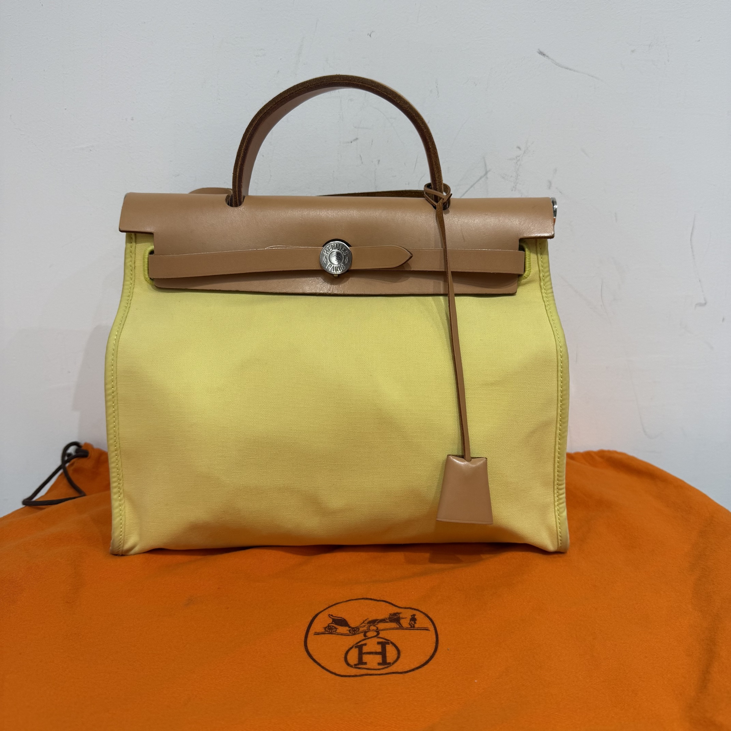 HERMÈS HERBAG ZIP 31 IN YELLOW CANVAS