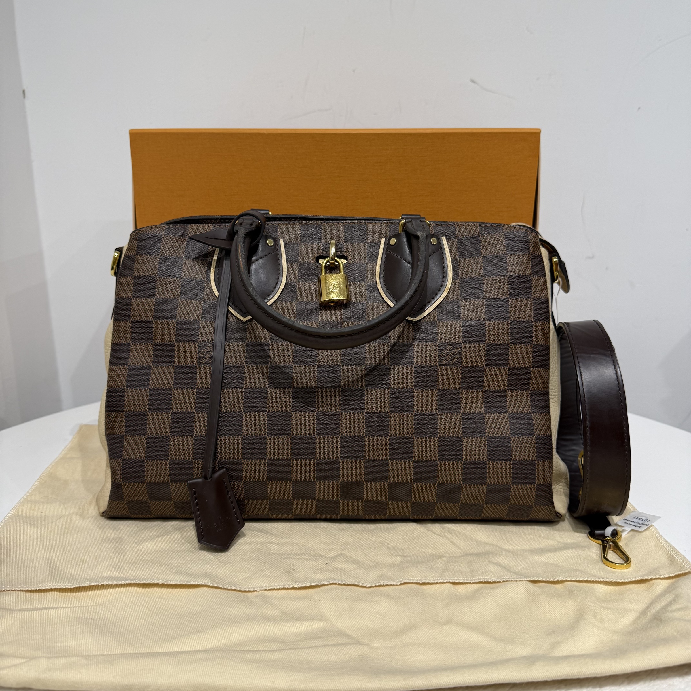 image_B6BEF026-CFCA-40C5-86E6-E243E6E6FF0E_1768893328