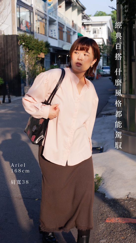 粉燈籠袖襯衫圖文-03