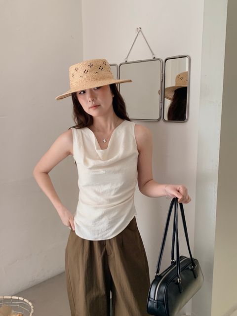 34765721-95C8-4493-A167-8D275E7F22EB