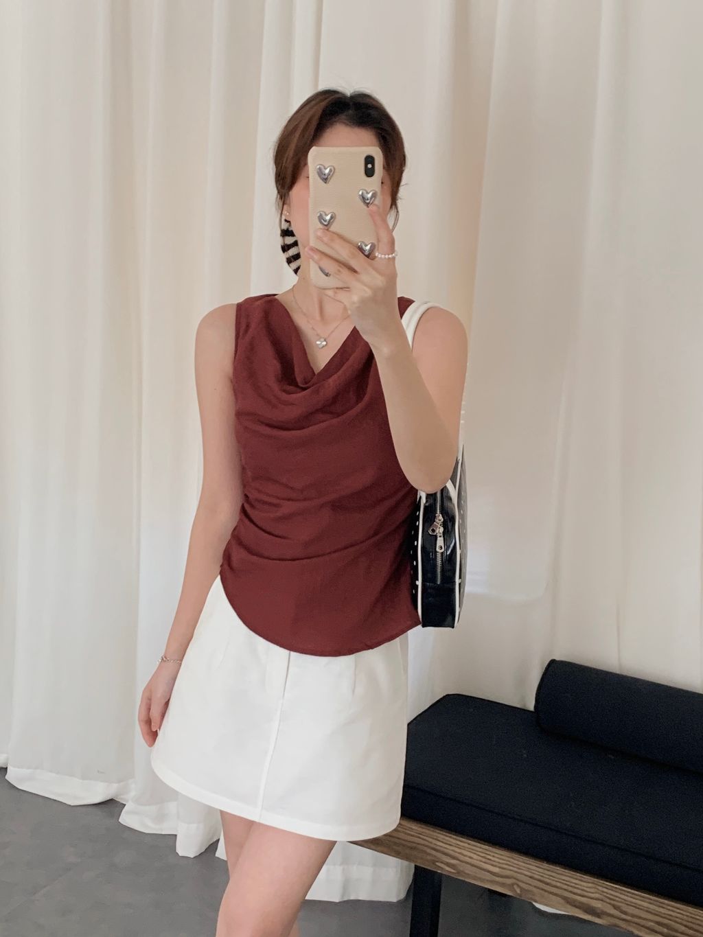 210C154A-F5BA-49CD-BE2E-5010130D4811