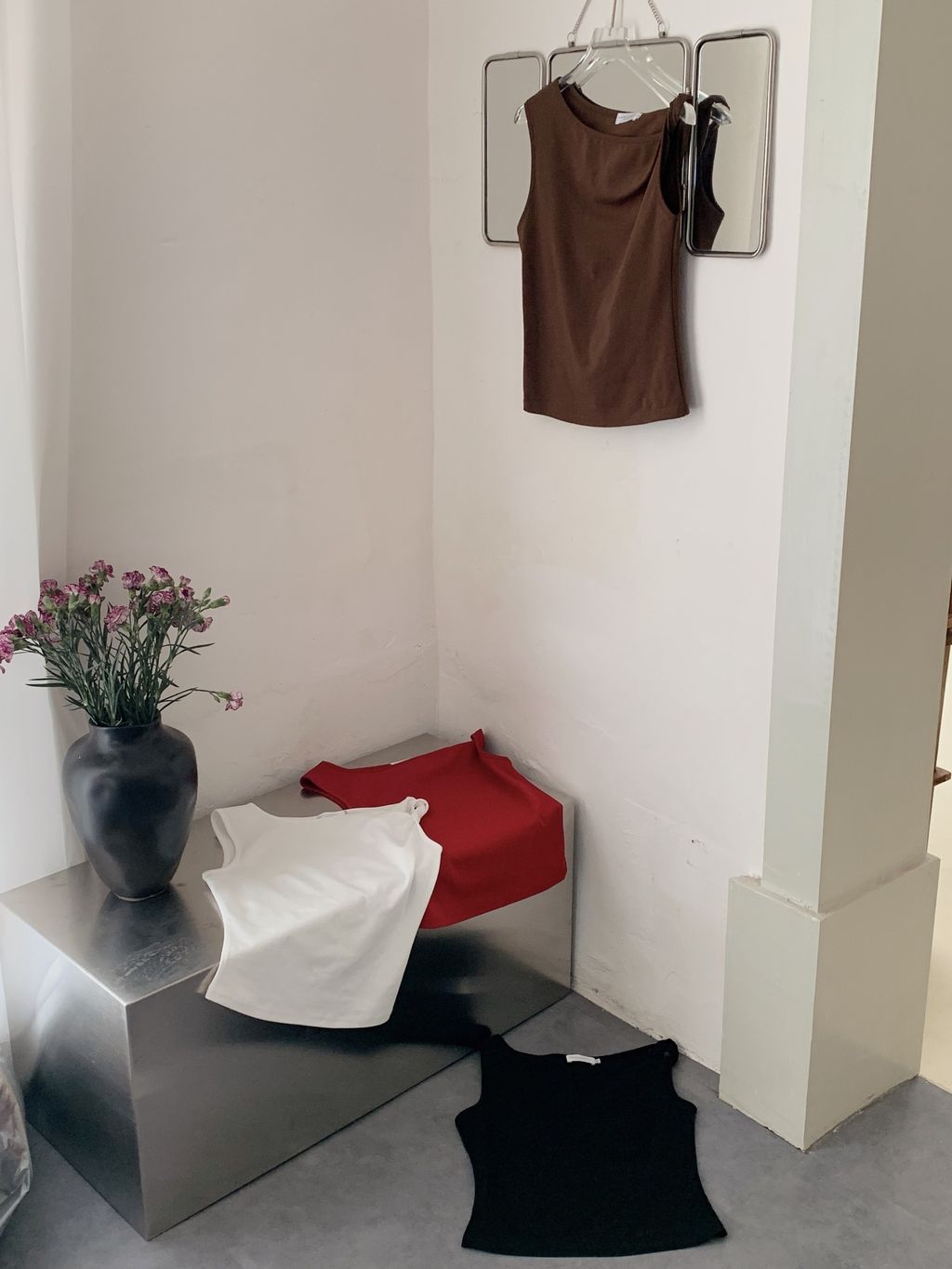 5E1C1B67-F7CE-48D0-A530-8730F15C3BBF