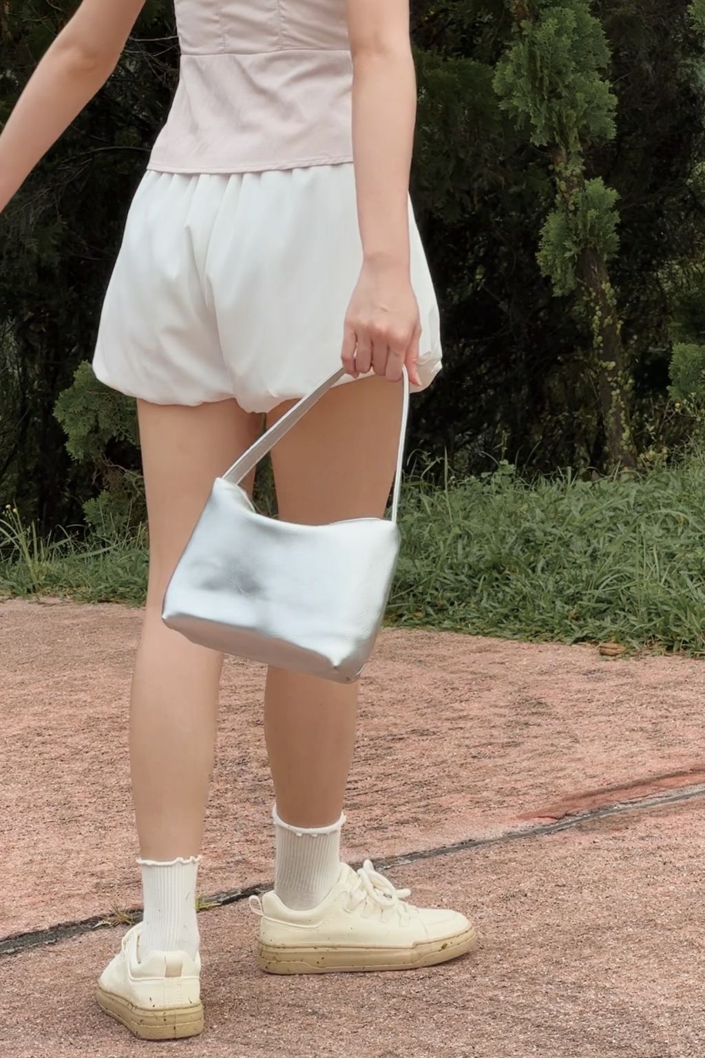 10744166-7B7C-4FE4-88FA-14373F9435F5