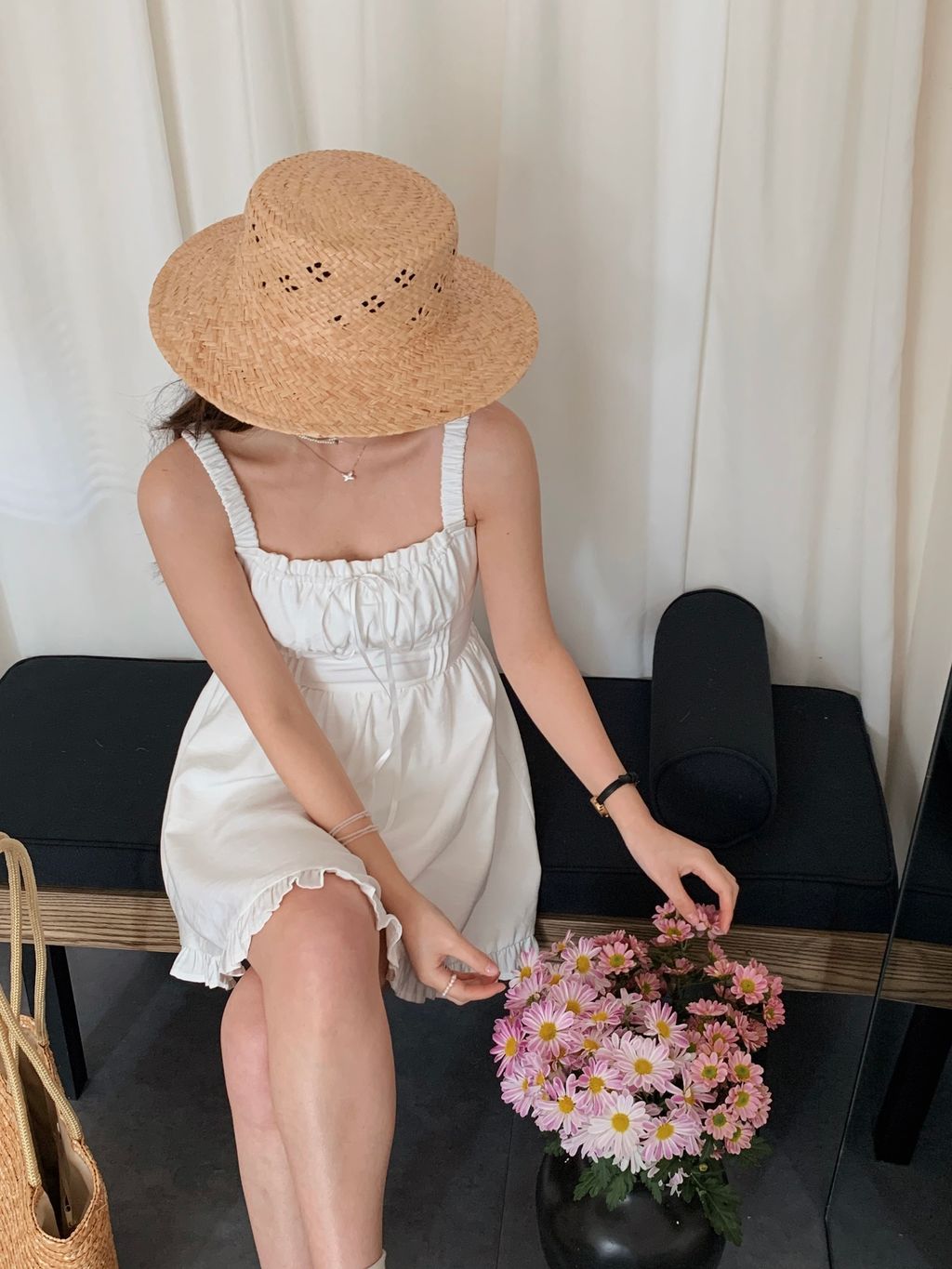 51DCEBFA-CB8F-42B8-9A4C-ACDBBAF8773B