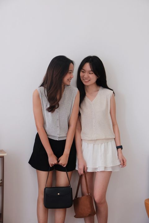 BFFE6327-B1F8-4C89-8C57-6EB8A2788EE0