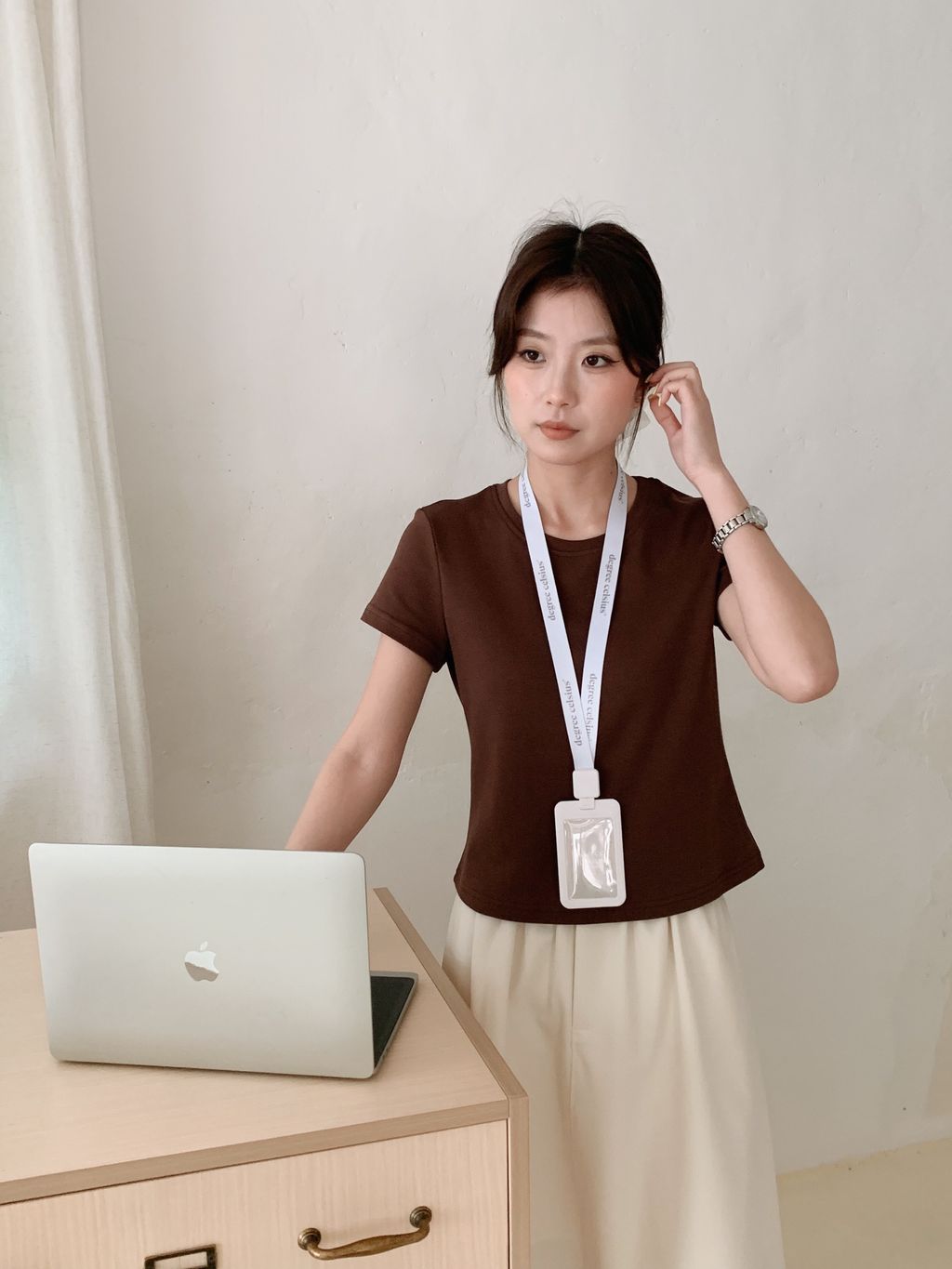 6C4BC52E-5642-468C-97B6-EECC7F7C8A0D