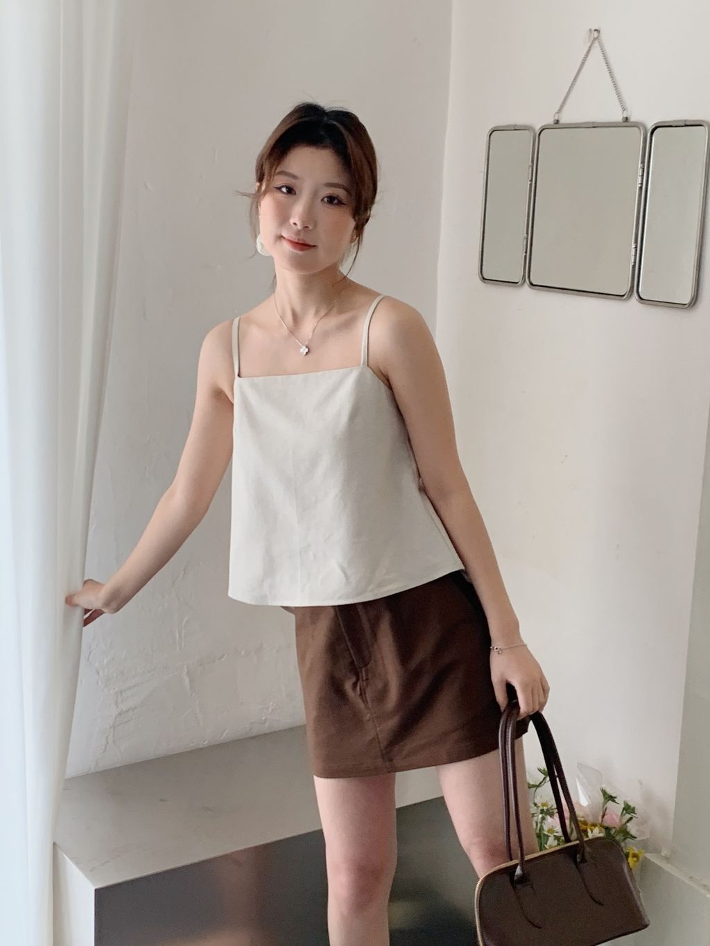 73C32198-C05E-45F1-ADB6-560008C50B80