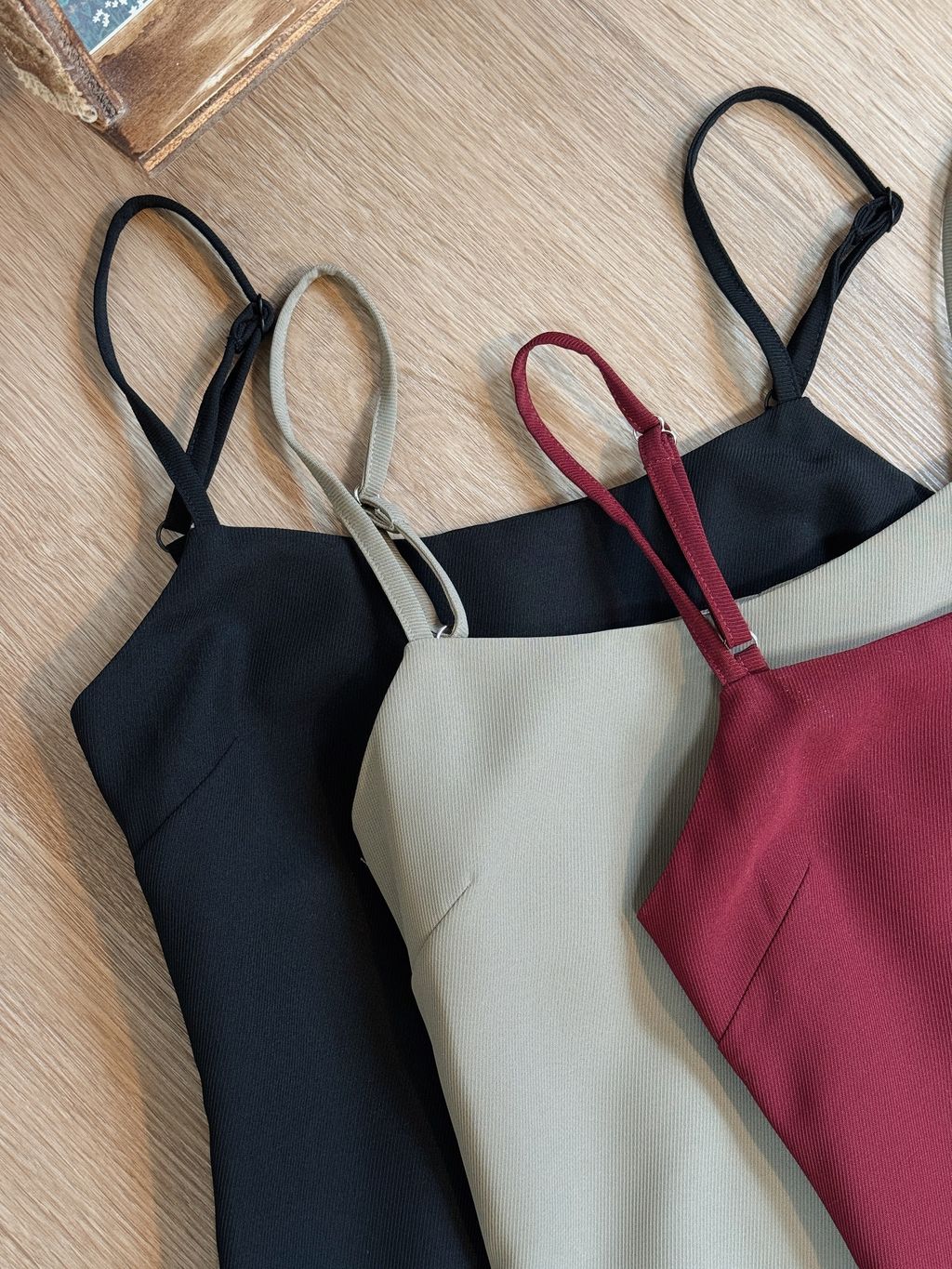 103BBC54-AA54-4427-ACA6-5C8DB4D65354