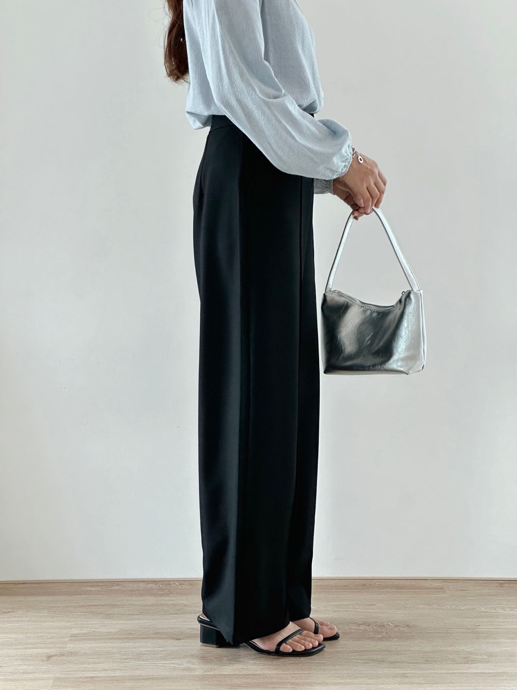 FE2B2F98-91E0-42B1-BF29-A9590AA2BDAB