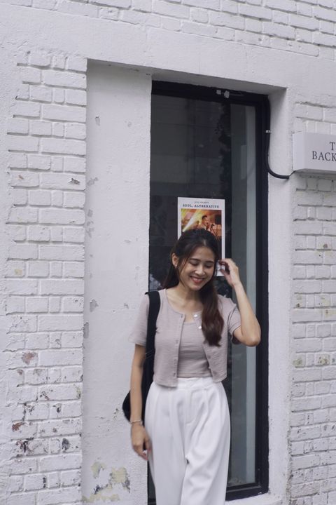 F5CDAE6C-1497-4C9C-81DF-D6ED66F94AED