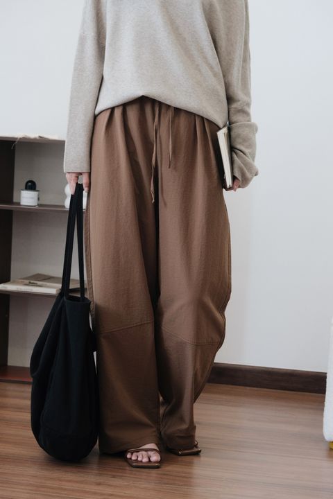 276FC4C3-B4BD-4AB9-A903-F878979F8A4A