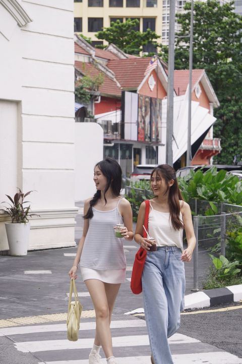 699CBF15-8670-40E0-B82A-FF256213F83E