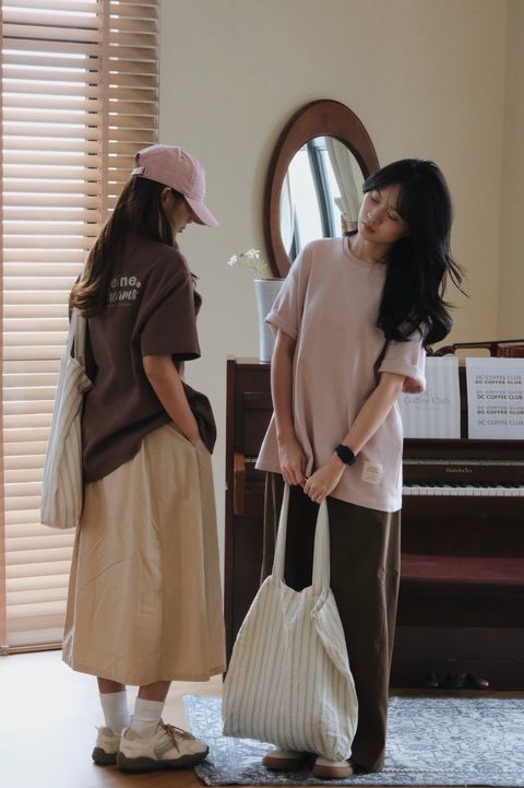 6DB6BE7D-BAC0-4267-8E18-F506560B4F6E