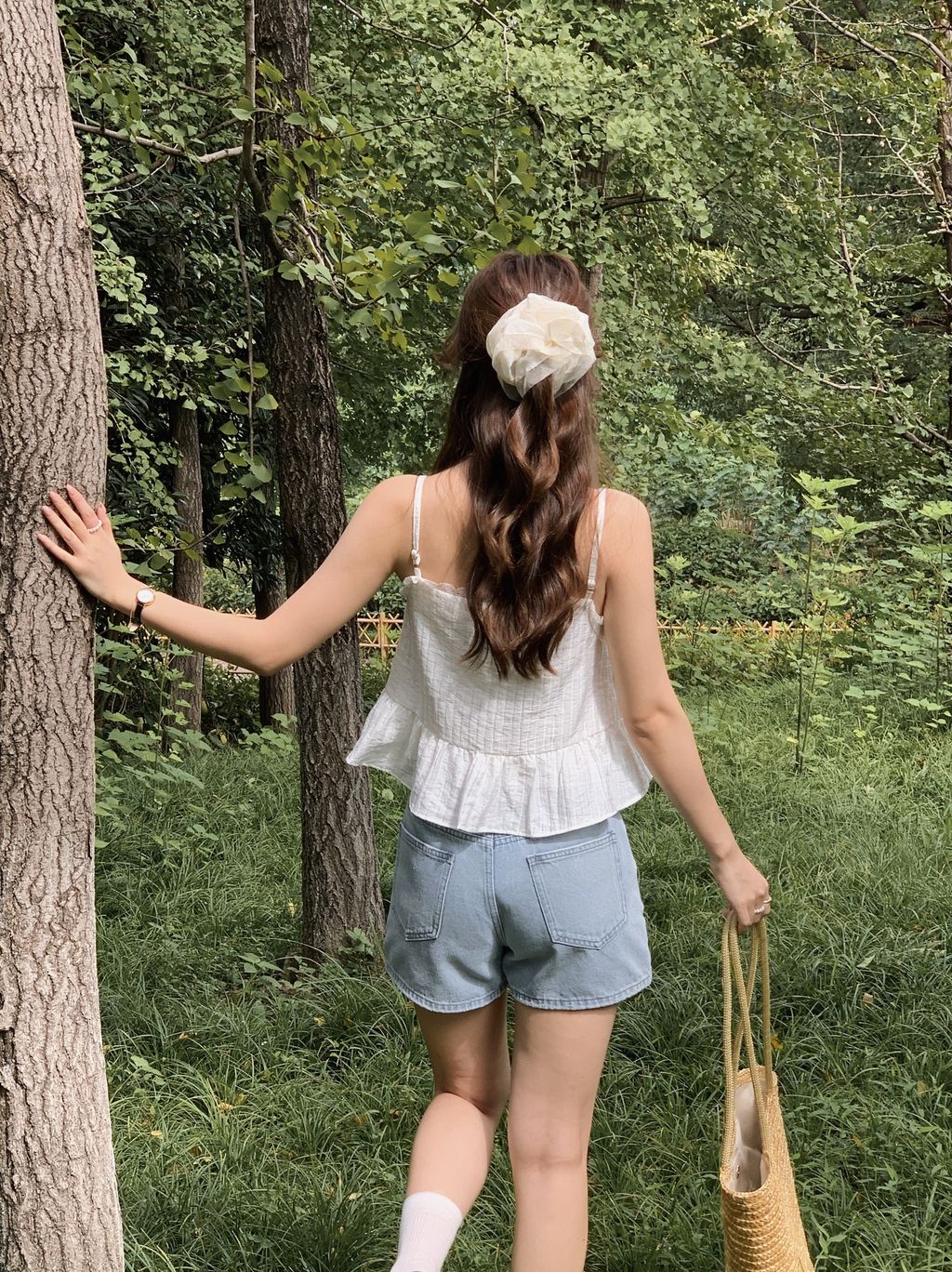 5AE6AC13-87AE-4DFA-90E6-B664F44D5A7D