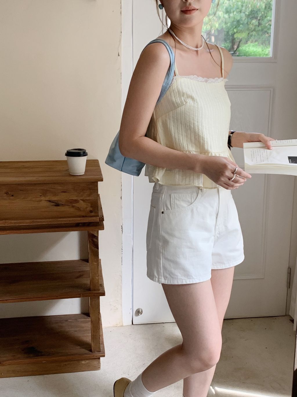 5F11DE18-5987-431B-9C86-6AA3F9F2E3B2