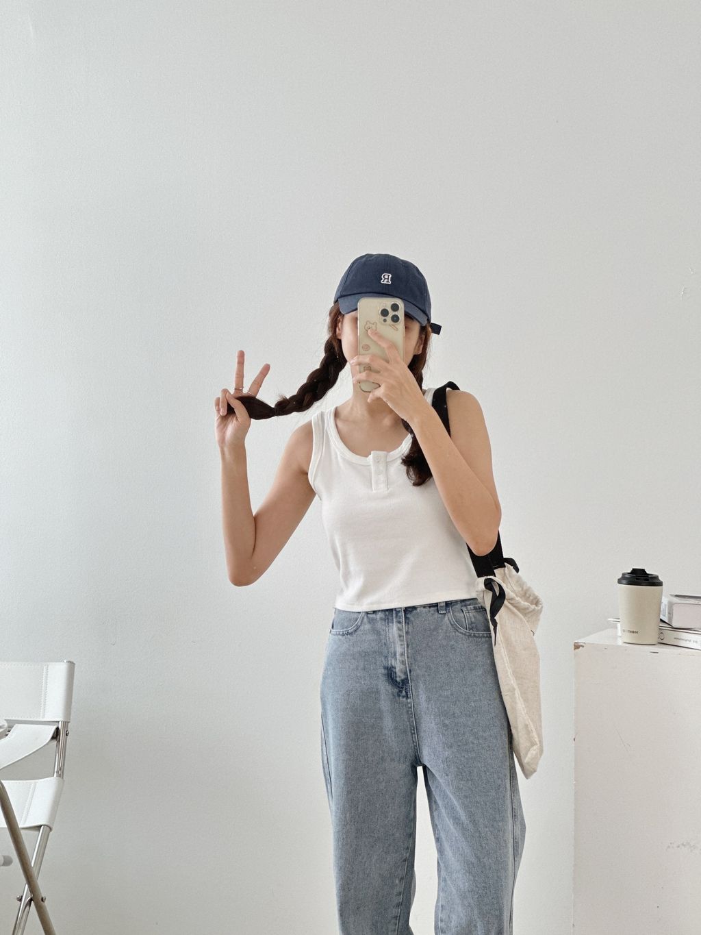 5FEB89FD-C63B-4A55-A13D-0AD39C2FFA93