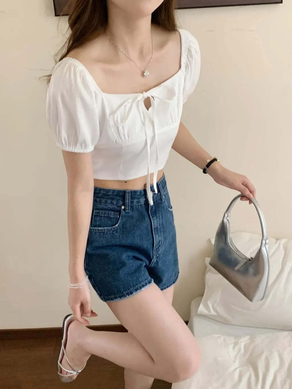 94946777