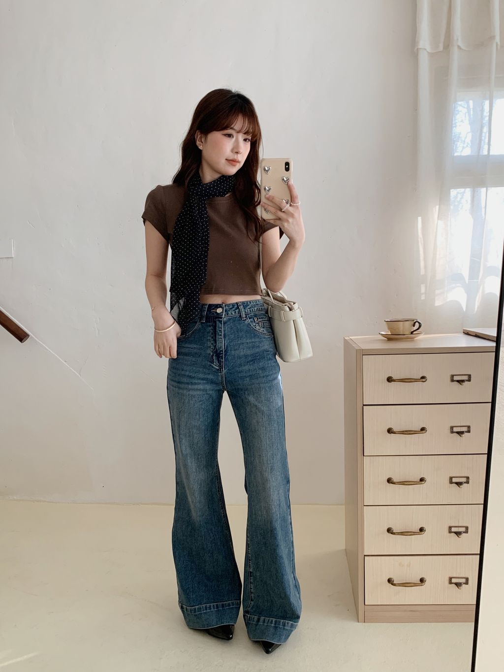 51E8A0E5-F755-4012-AD0E-DF7B3C2452F3