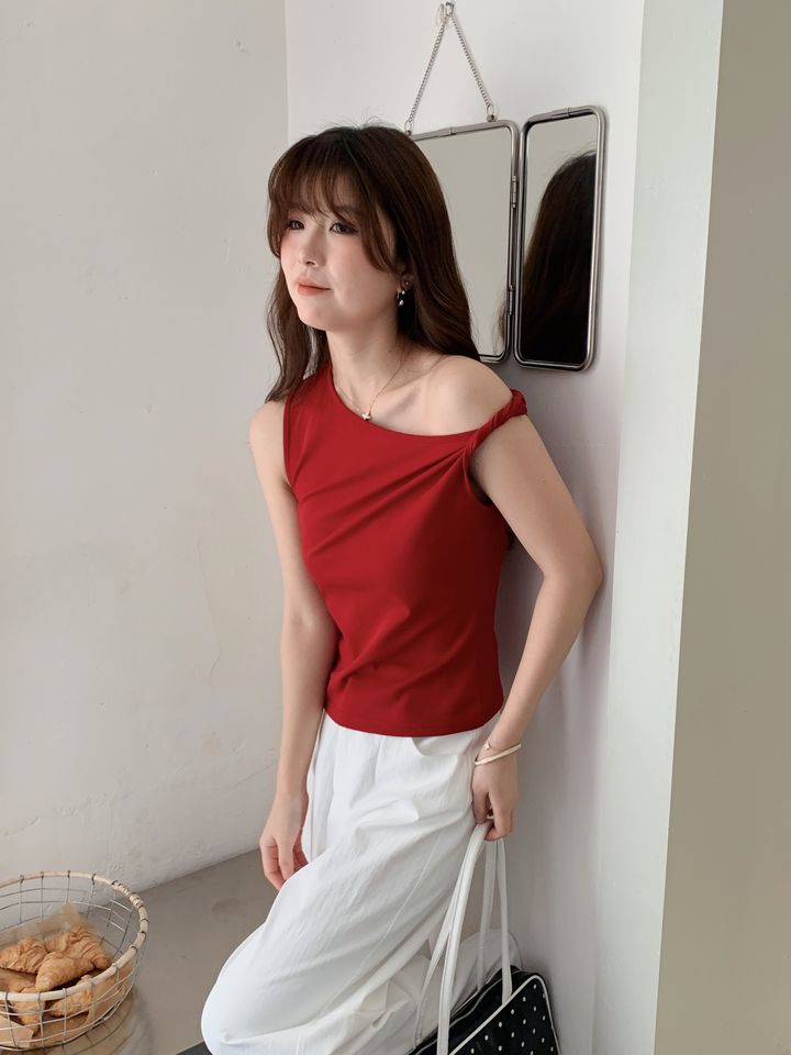 3D9E4D91-DBA5-4130-AB37-A10889BE9893