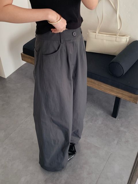 3E231C8B-78E8-43D9-859B-0C60D45746A7