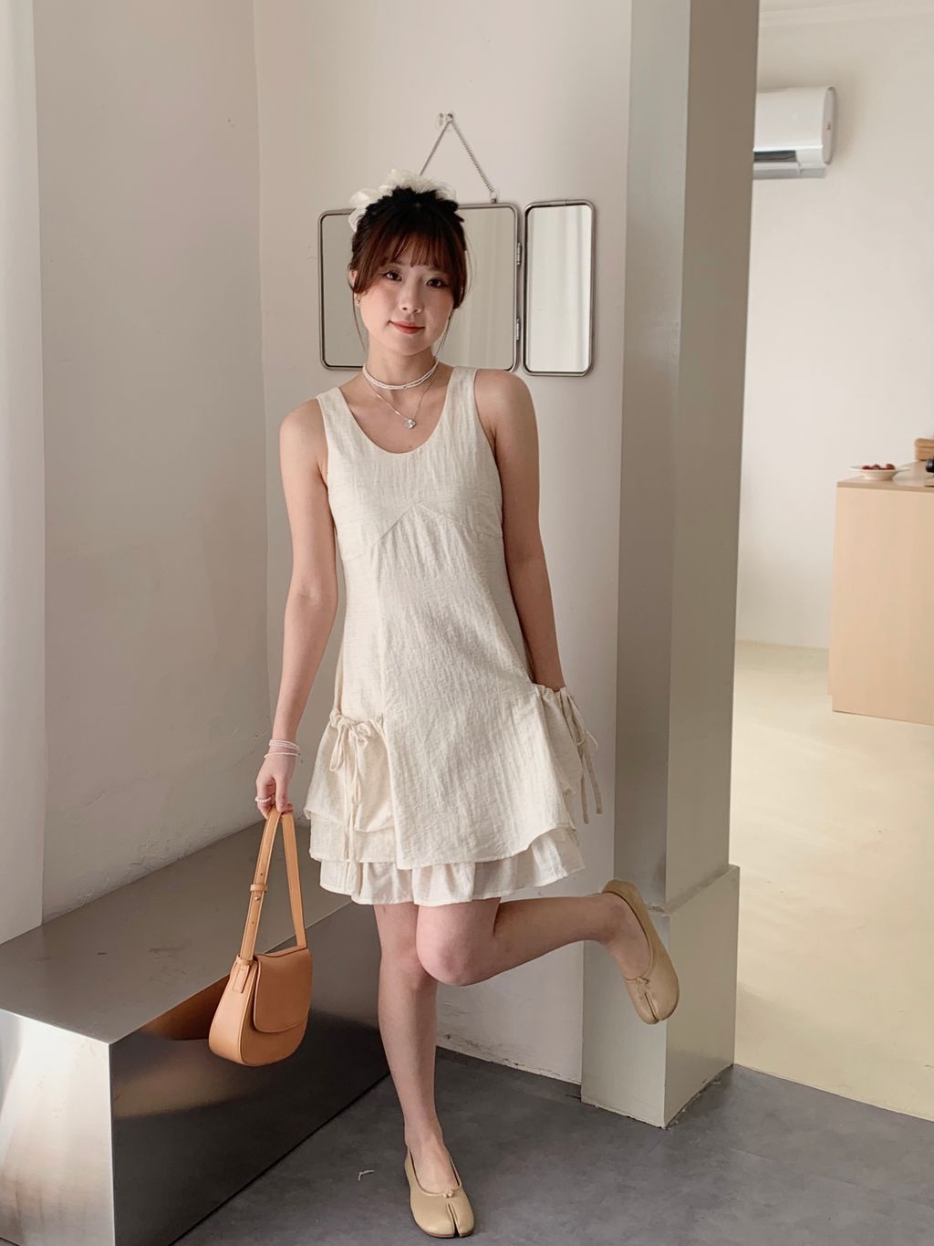 6460D7EC-F999-4D6D-A78E-C6DC1792A876