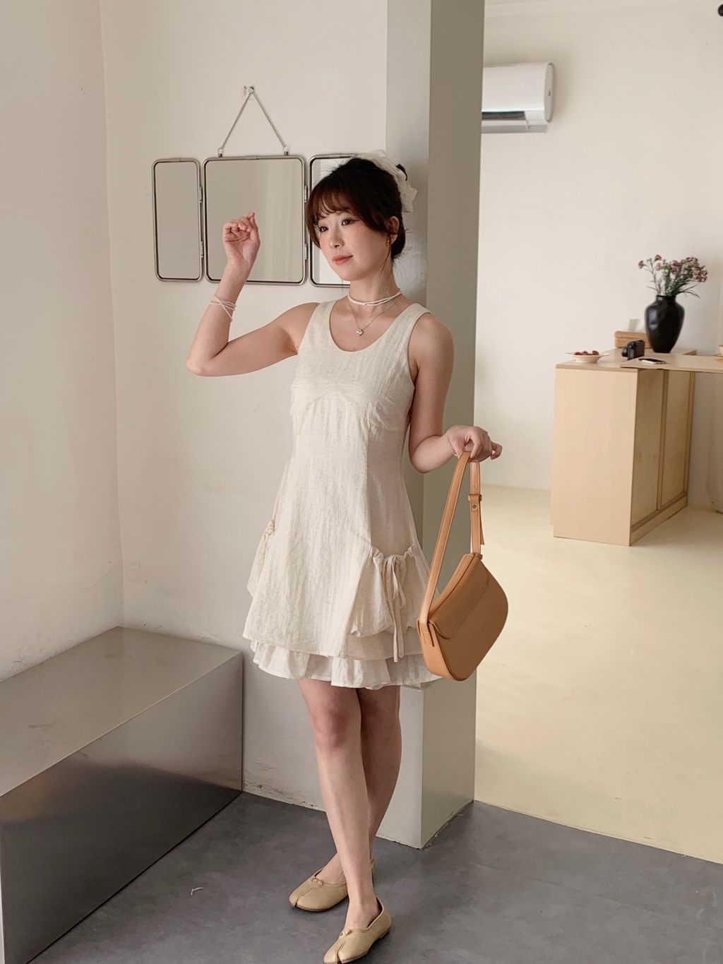 C57E0941-2053-4F35-A07C-131EA5344025