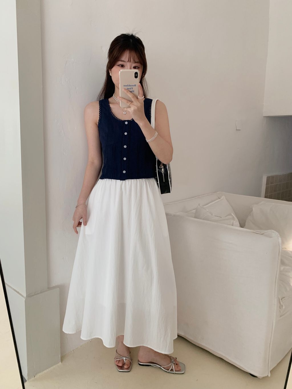 B3F3A901-CD5F-49E3-8C7B-F94EBD05235A