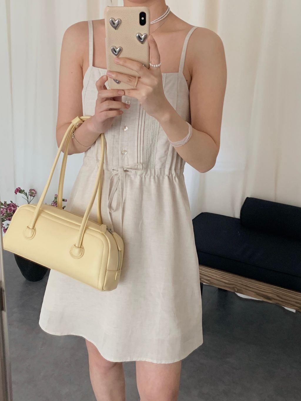 EC6CA1C5-CA3B-43AE-8F4B-576C9881B39C