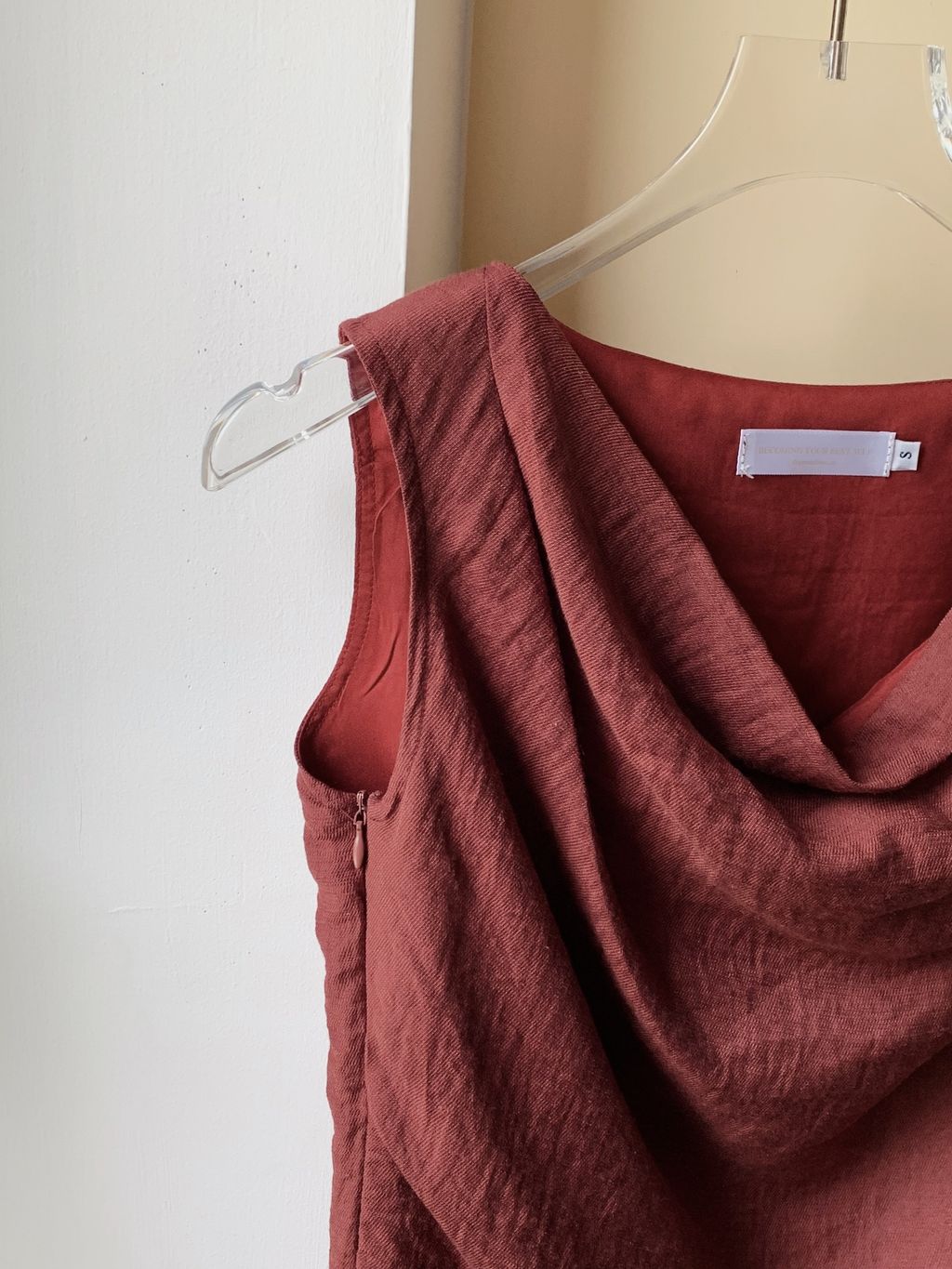 729F77B8-028A-47C4-91C8-9B3F04EFF7D2