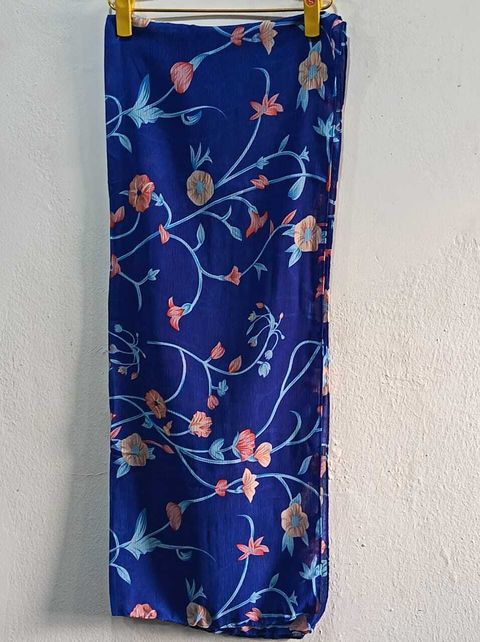 A013 Motif Corn Skin Shawl (Blue)