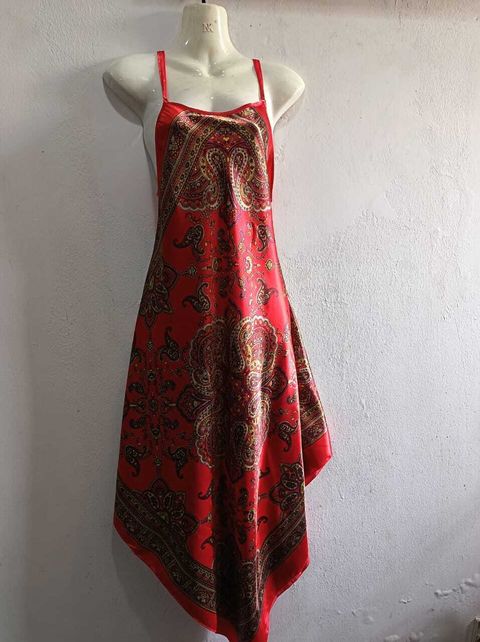 A008 Slip Dress Silk (Red)