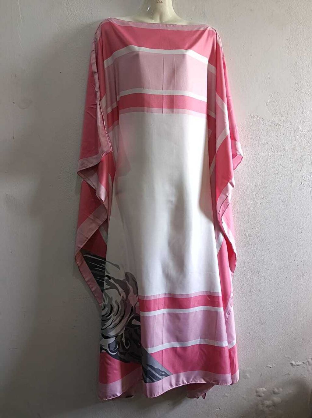 A017 Silk Caftan (Pink)
