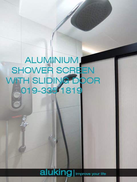 aluminium shower screen with sliding door.jpg