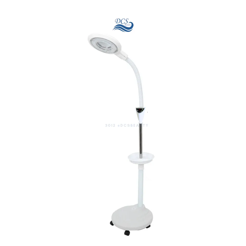Magnifying lamp with wheels