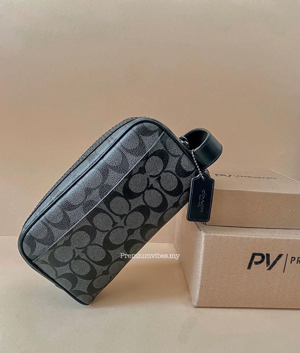 Coach Small Travel Kit In Signature Canvas Premiumvibes