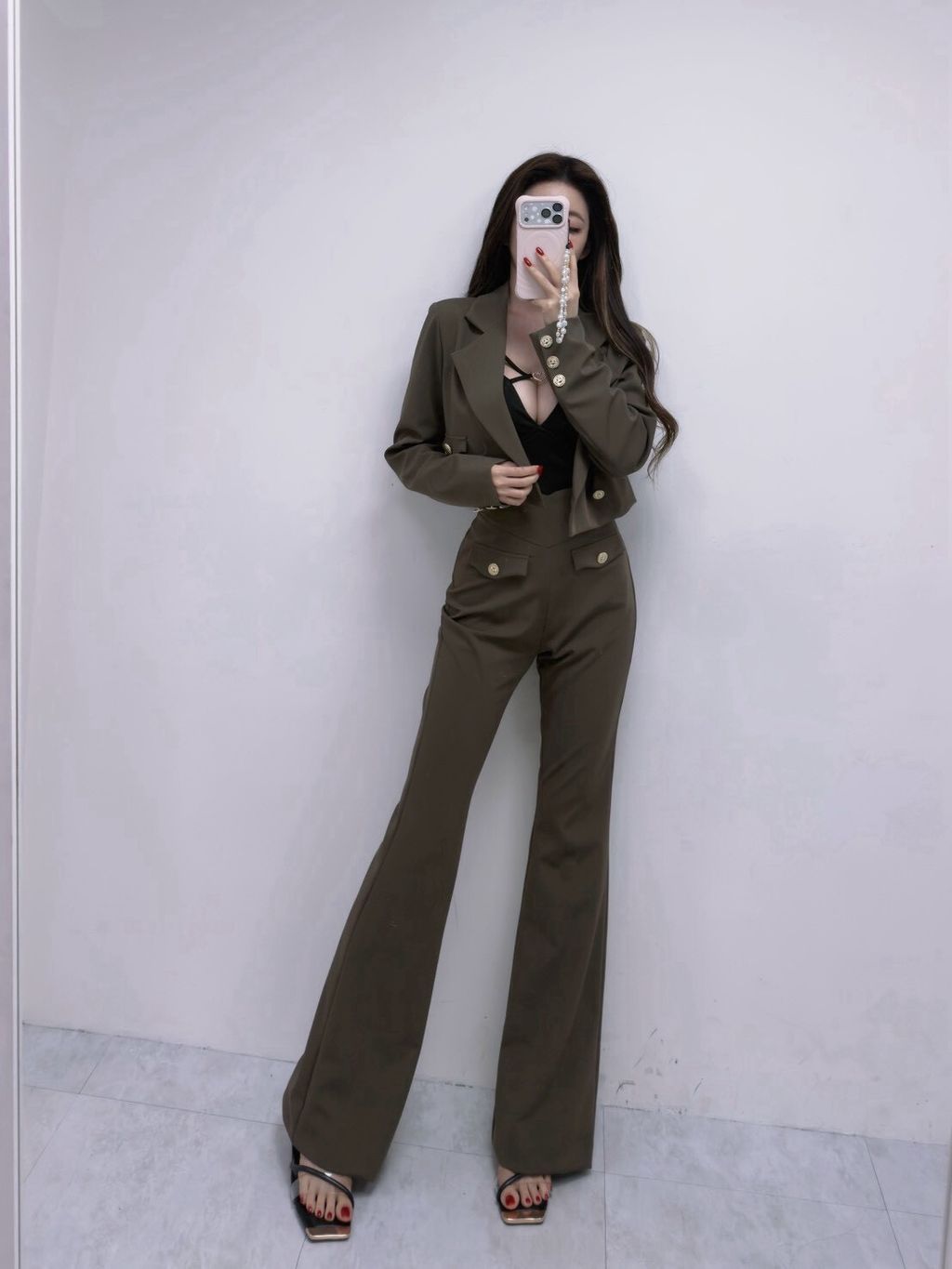 LINE_ALBUM_202636_260306_6