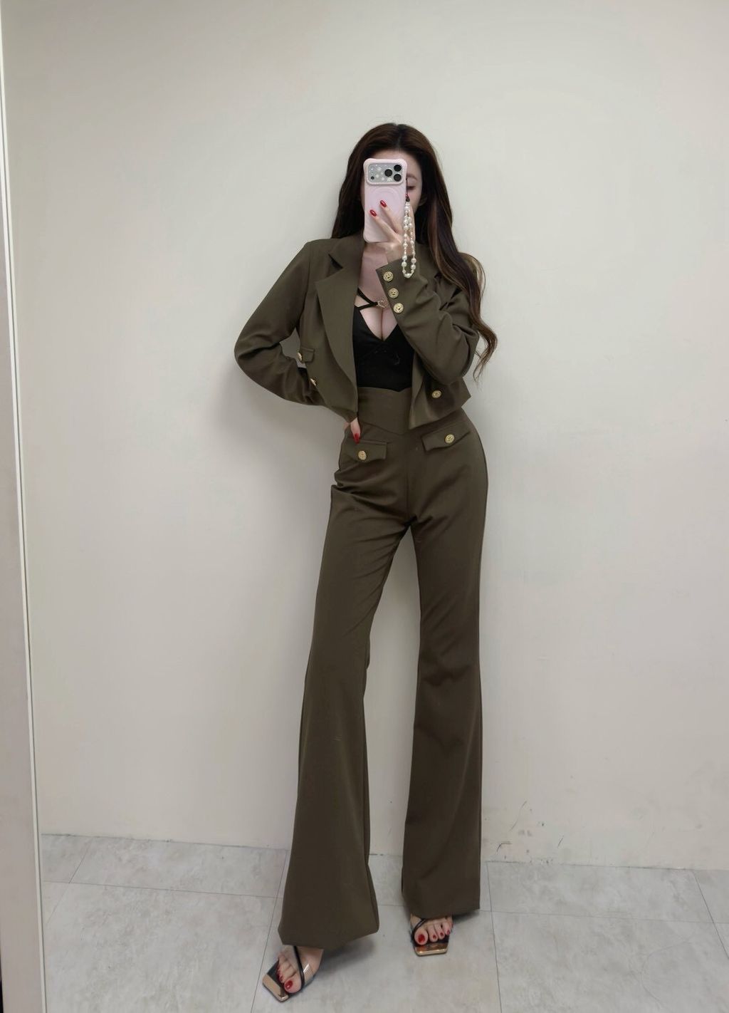 LINE_ALBUM_202636_260306_8