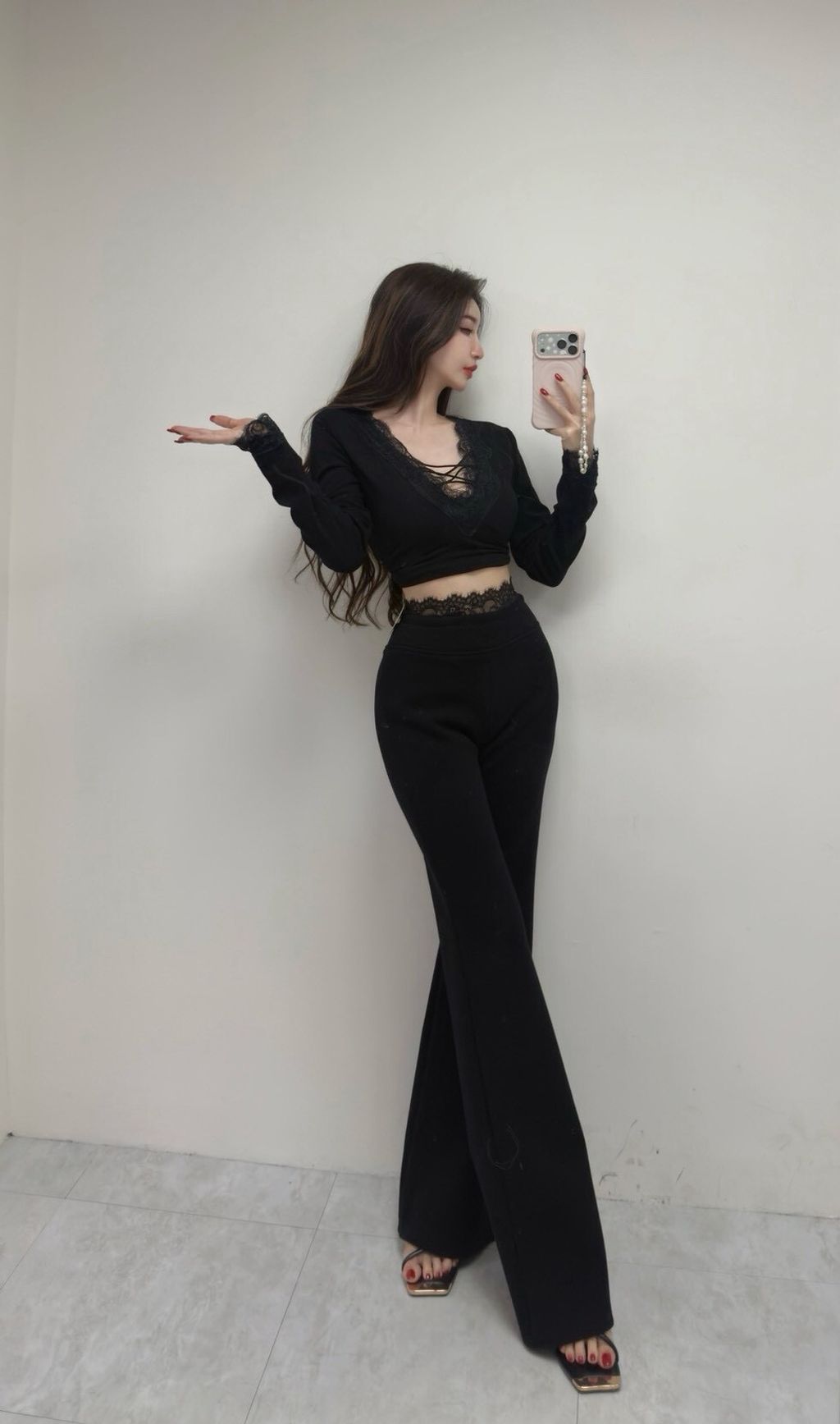 LINE_ALBUM_202636_260306_10