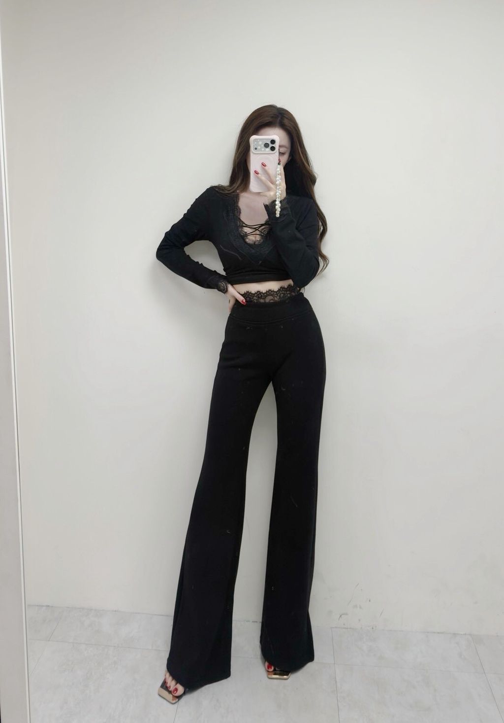 LINE_ALBUM_202636_260306_12