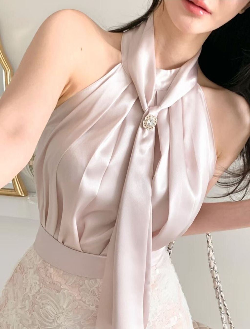 LINE_ALBUM_韓國上衣$1980 亮片裙$2380_260321_1