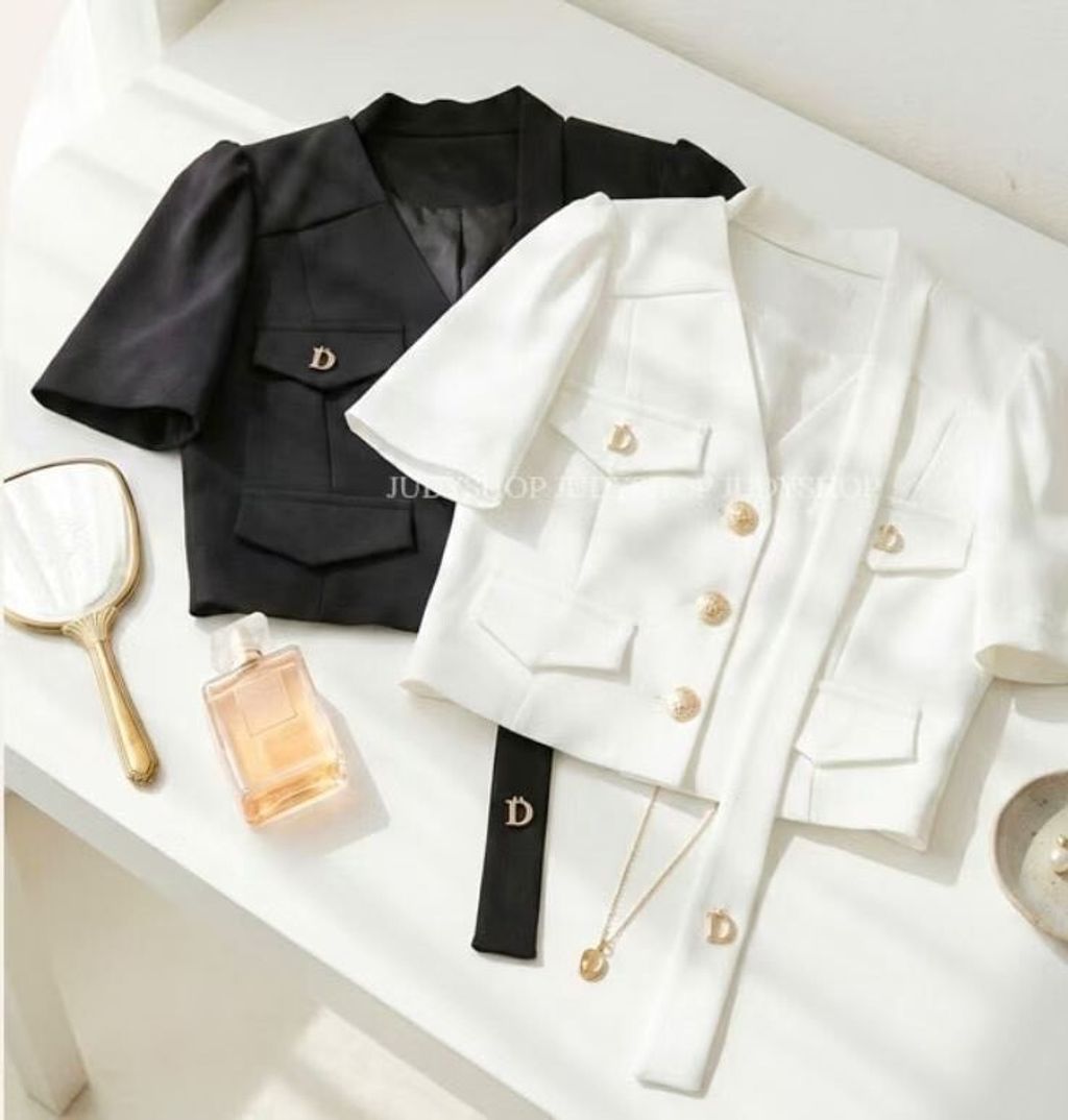 LINE_ALBUM_Sm 上衣2380裙子1980（幫我上架_260323_1