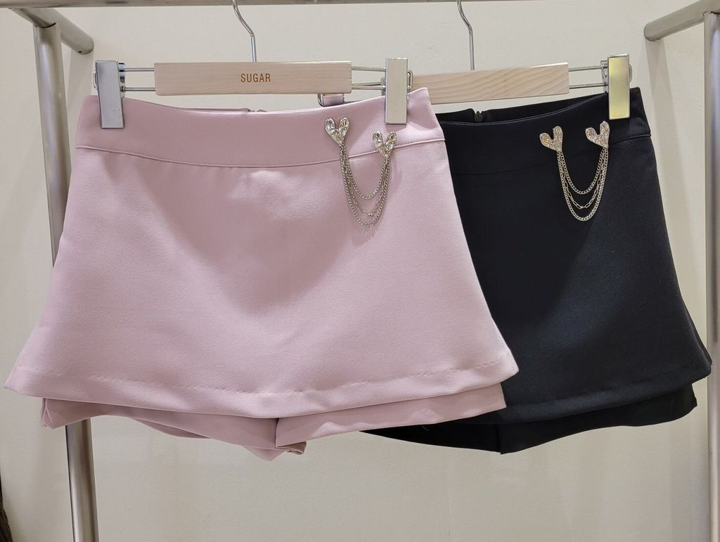 LINE_ALBUM_韓國愛心腰鍊西裝褲裙_260324_3