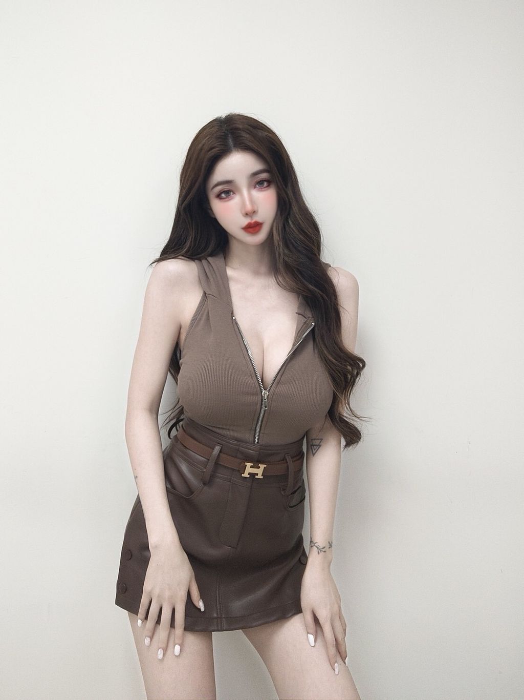 LINE_ALBUM_202649_260410_19