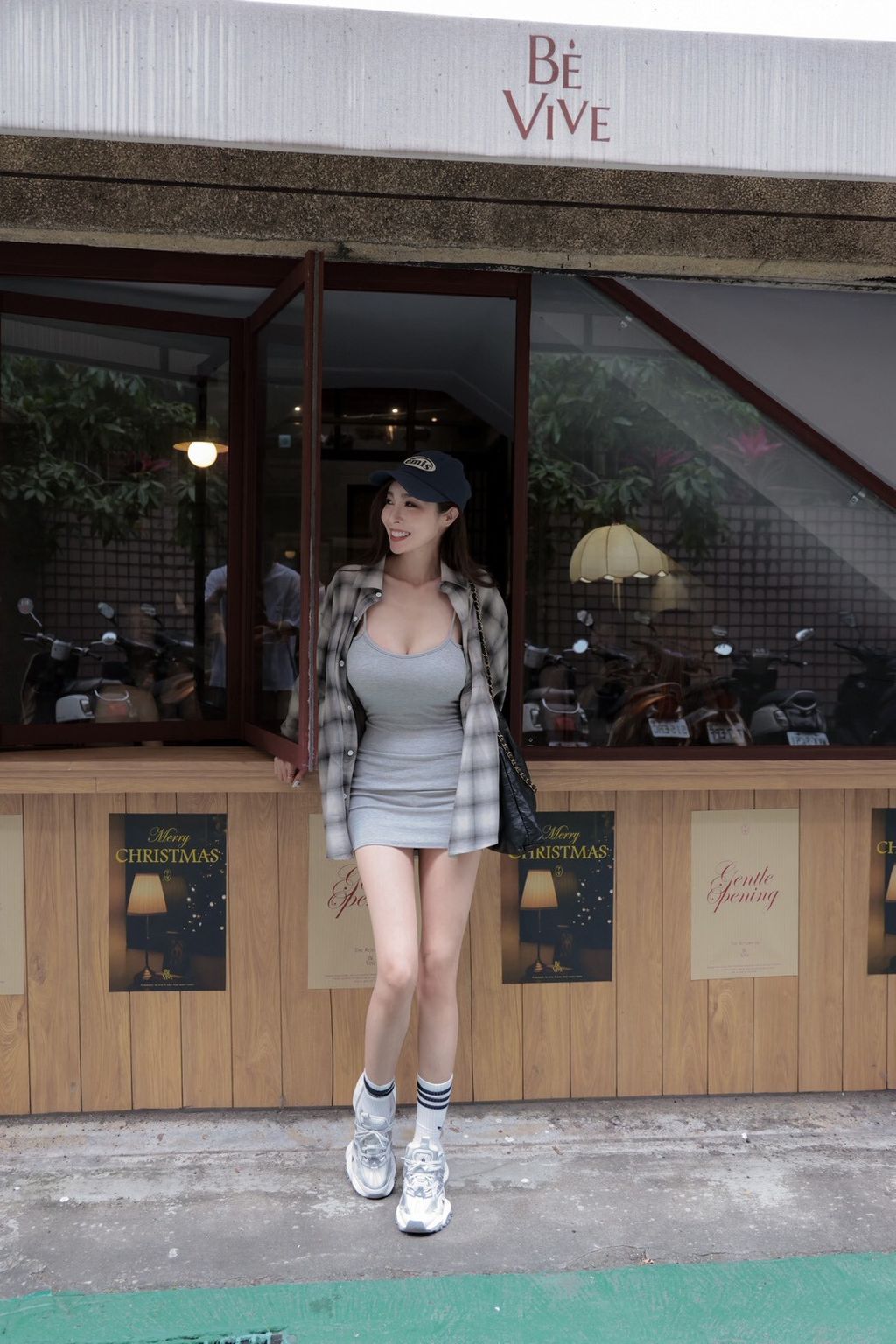 LINE_ALBUM_Summer外拍_260416_4